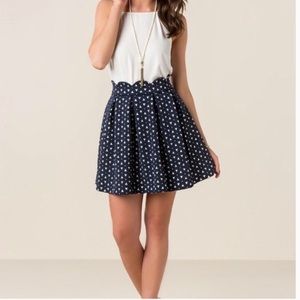 Anthropologie Alya Scalloped Skirt M